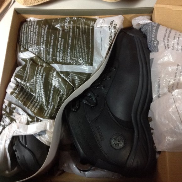 Timberland Men's Flume Black Leather WP Hiking Boots - 11.5M - New in Box
